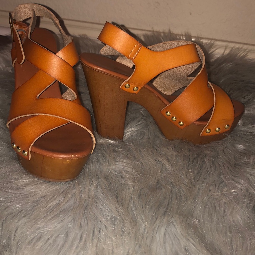 Chunky wood heels